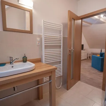 Roubenka Apartamento *