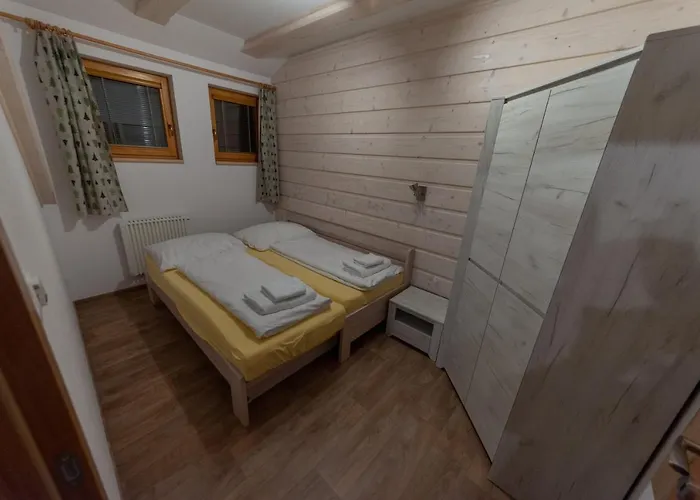 Roubenka Apartman Bílá